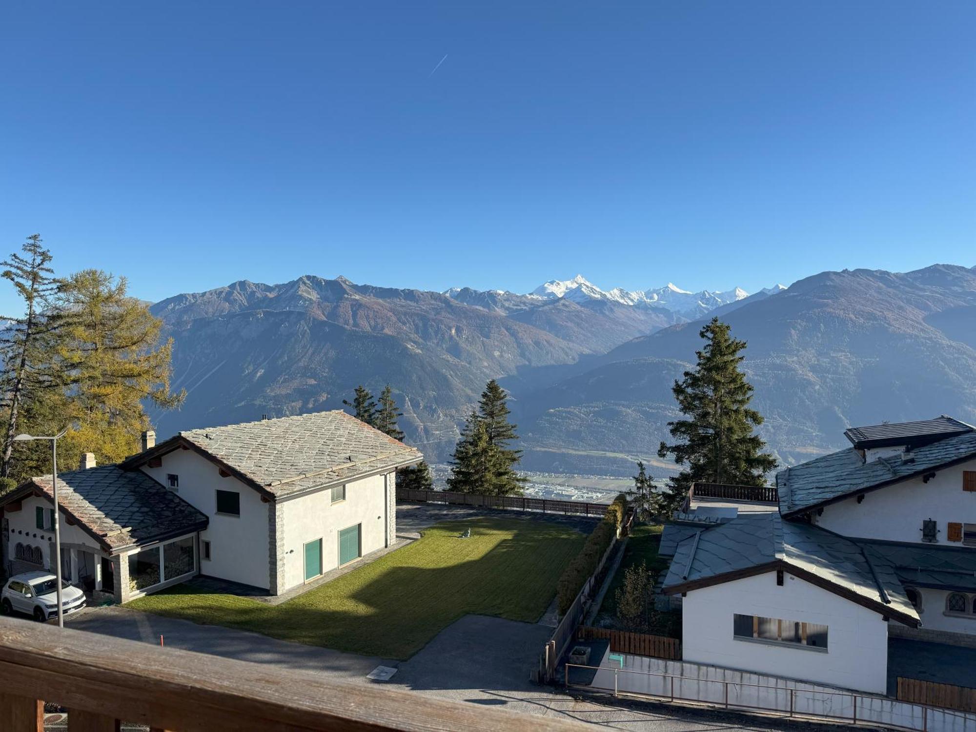 Crans Montana Suites エクステリア 写真