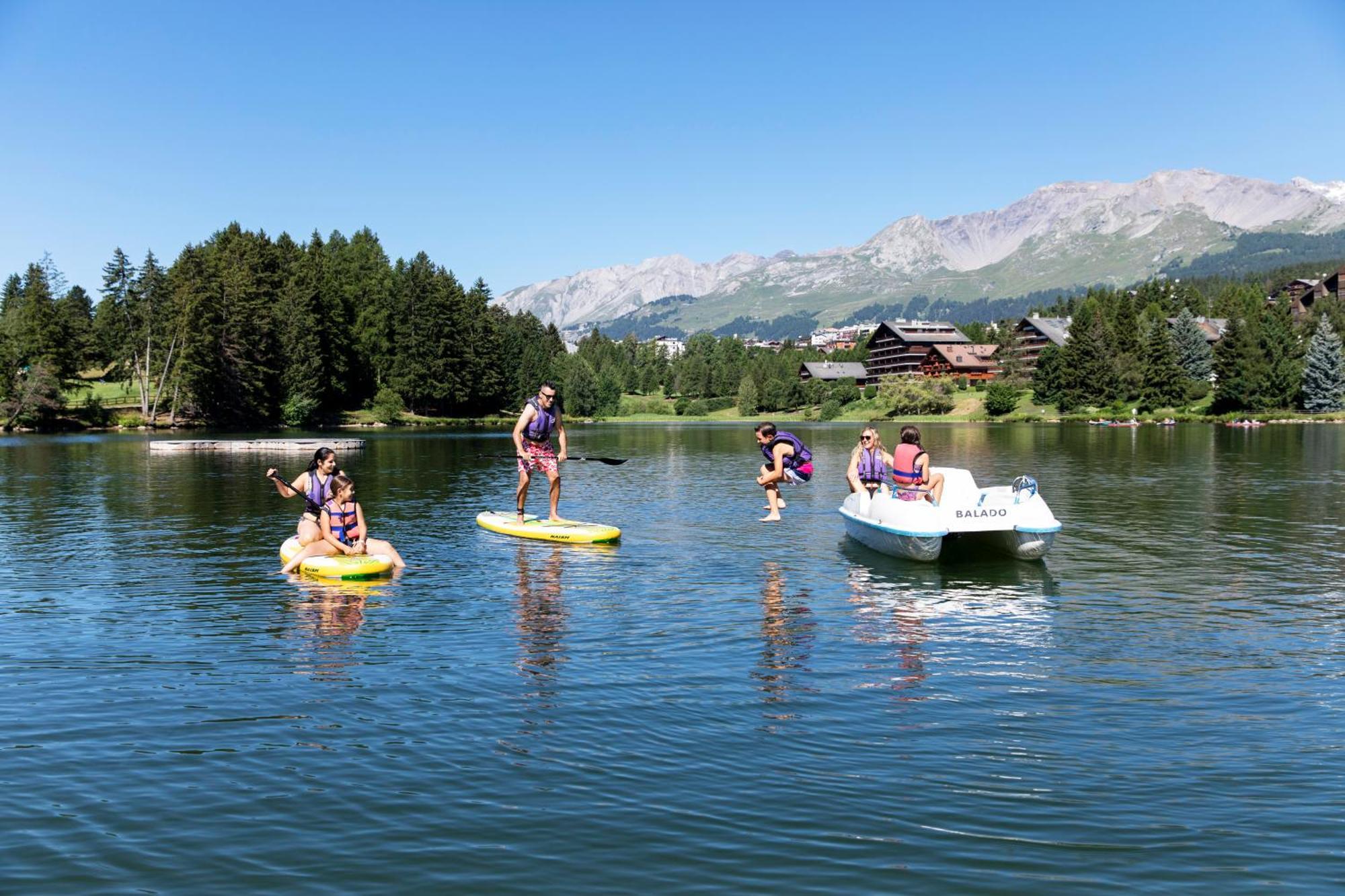 Crans Montana Suites エクステリア 写真